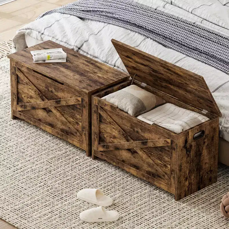 Spacious Wooden Storage Chest, Multifunctional Entryway Chest, Safety Hinges and Side Handles, Easy Assembly, for Bedroom, Living Room