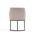 Chaise de salle à manger moderne capitonnée en similicuir avec accoudoirs