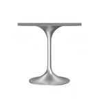 Table à manger carrée de 27 pouces - Plateau moderne en résine avec pied piédestal en chrome brossé Table d'appoint pour cuisine et intérieur contemporains